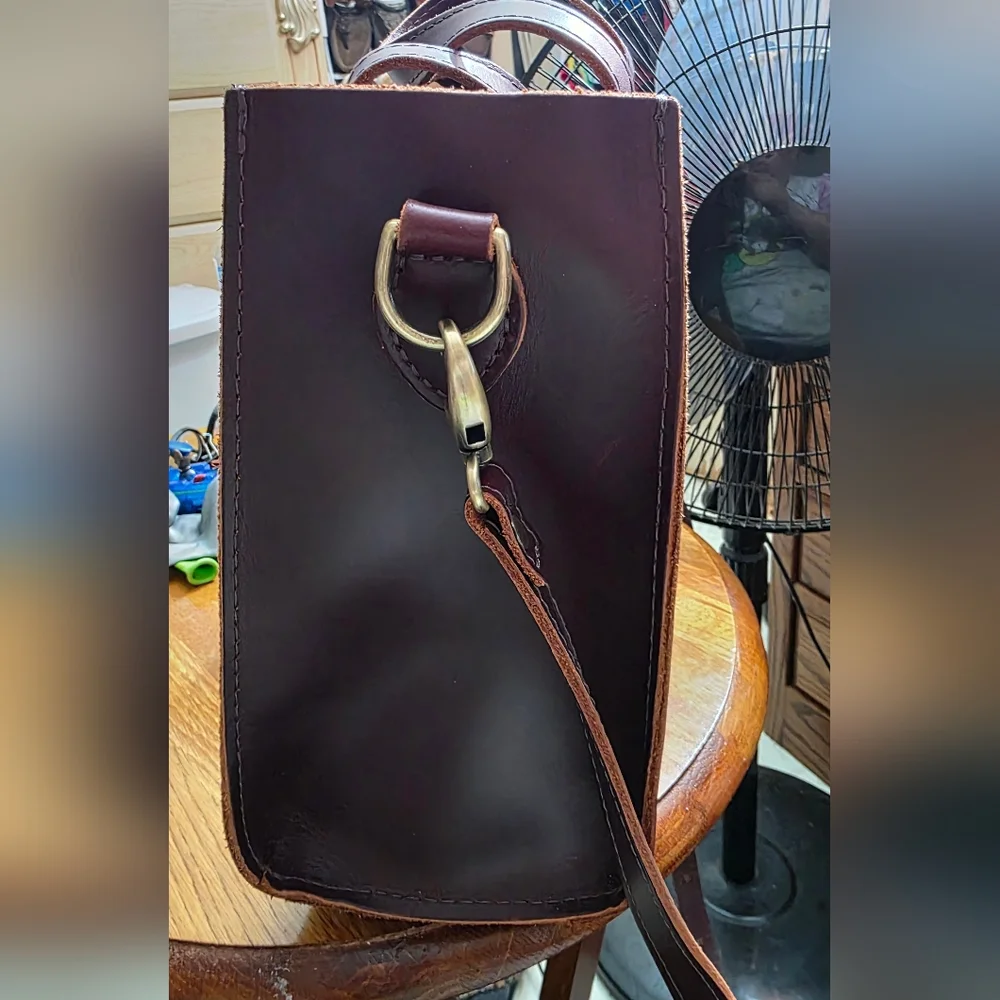 Portland Leather Deep Brown Leather Tote Bag - Picture 3 of 8
